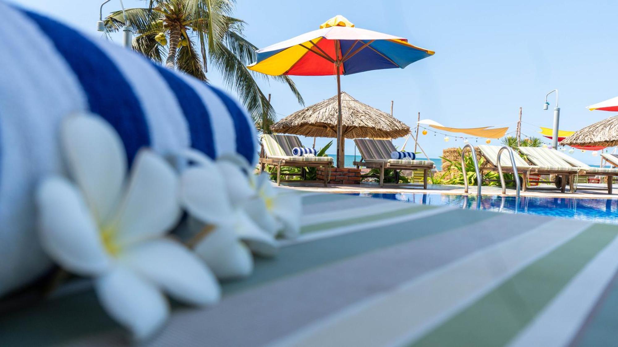 Ocean Place Resort Mũi Né Buitenkant foto