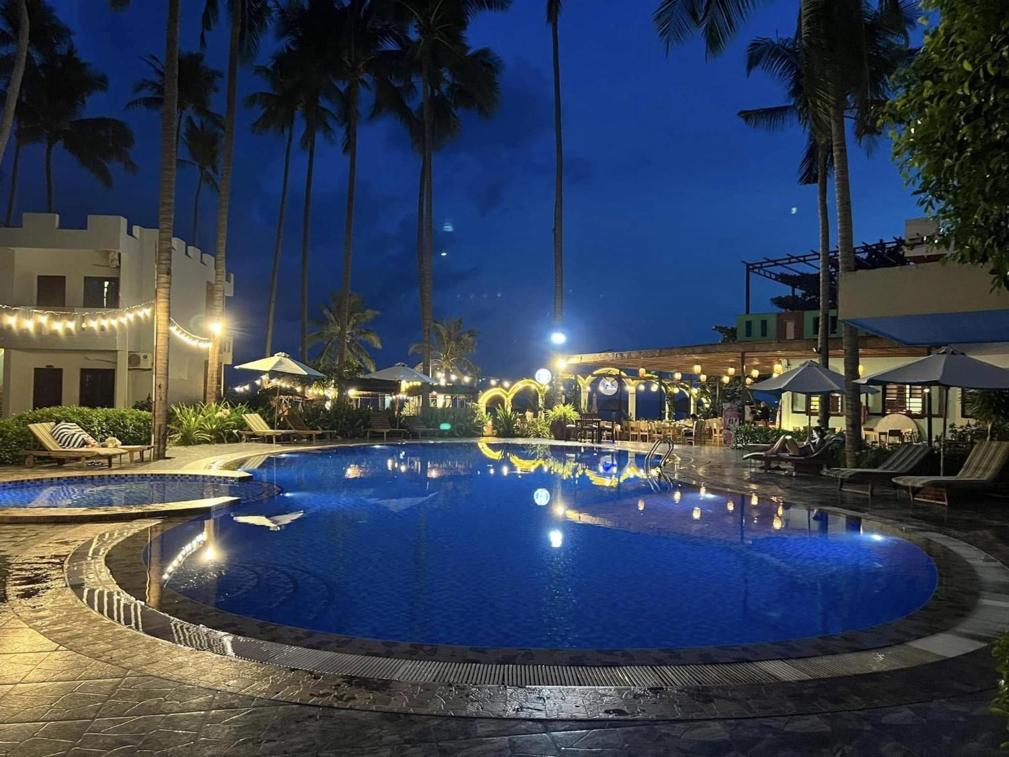 Ocean Place Resort Mũi Né Buitenkant foto