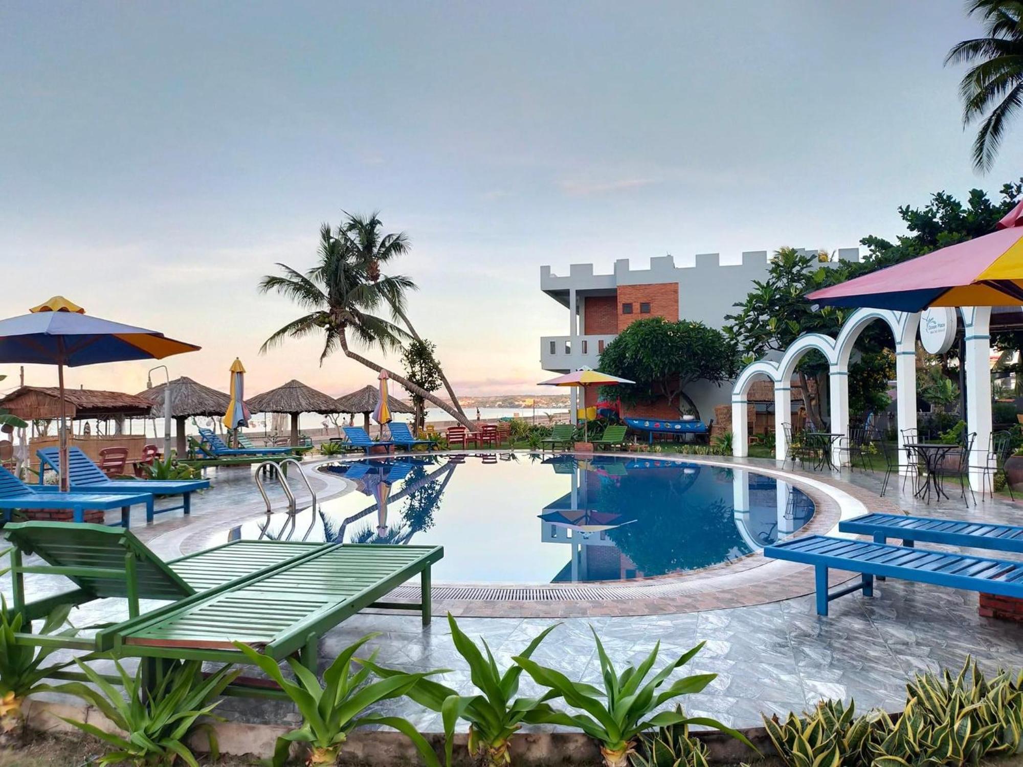 Ocean Place Resort Mũi Né Buitenkant foto