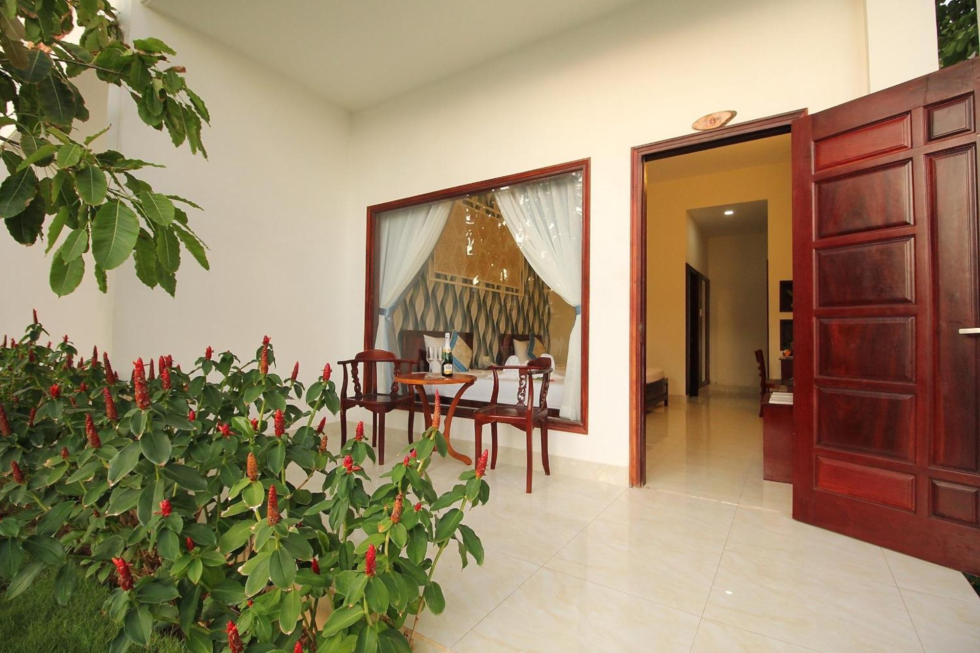Ocean Place Resort Mũi Né Buitenkant foto
